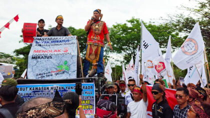 Foto dokumentasi aksi damai di depan Kantor Gubernur Kalsel.